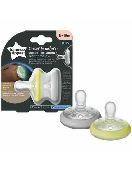 Pack 2 Chupetes Forma de Pecho Night Time Tommee Tippee Pack 2 Chupetes Forma de Pecho Night Time Tommee Tippee