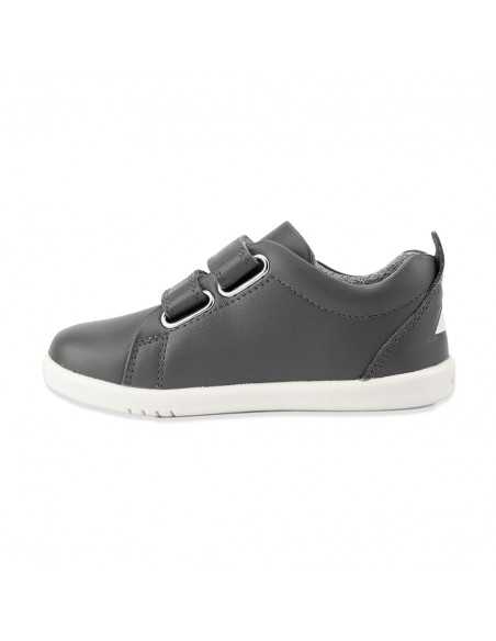 Zapatillas Grass Court con Suela Moteada de Bobux - Comodidad y Estilo para Niños Activos