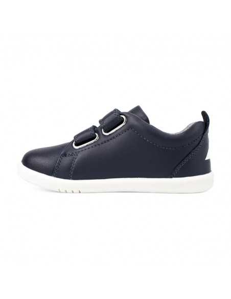 Zapatillas Grass Court Navy con Suela Moteada de Bobux - Comodidad y Estilo para Niños Activos Zapatillas Grass Court Navy con Suela Moteada de Bobux - Comodidad y Estilo para Niños Activos