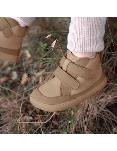 Sintra Mini Tan Brown - Botas Respetuosas para Niños | El Último Koala Sintra Mini Tan Brown - Botas Respetuosas para Niños | El Último Koala