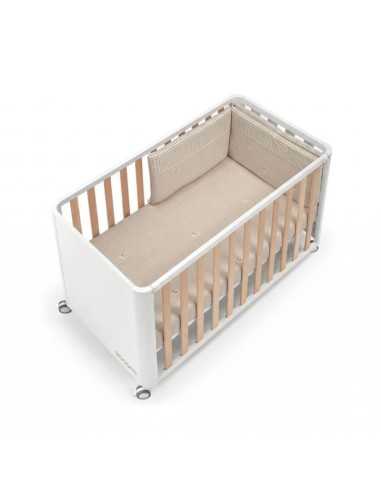 Cuna uso de Colecho Cotinfant Doco Sleeping Style Blanca y Madera 120 x 60 cm con textil silva camel